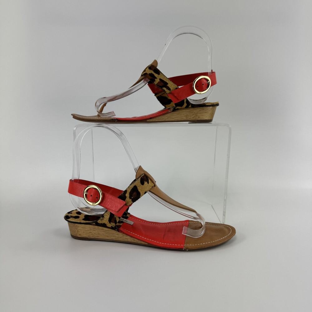 DIANE VON FURSTENBERG Darling T-Strap Thong Wedge Sandals Size 6 Leopard DVF